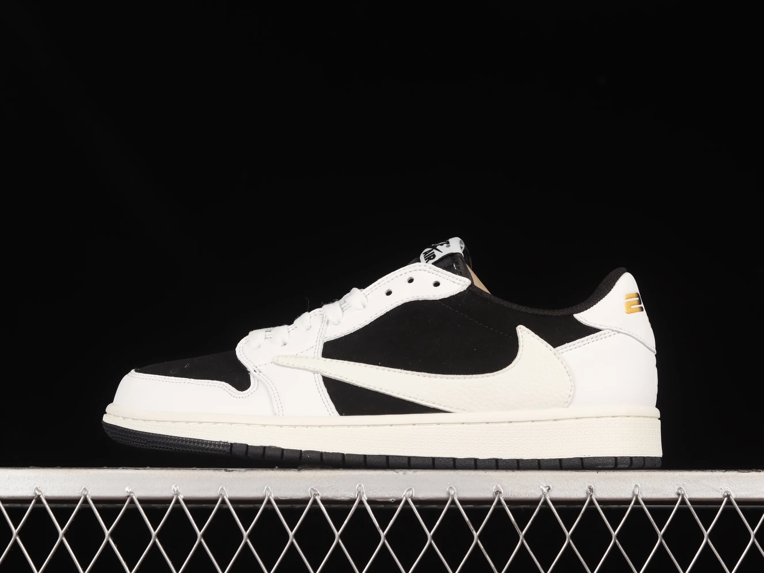 All Categories Air Jordan Jordan Series Basketball Shoes Air Jordan 1 Low Travis Scott x Jordan 1 Low AJ 1 OG Barb Anti-Hook Ghostface Low CQ4277-311